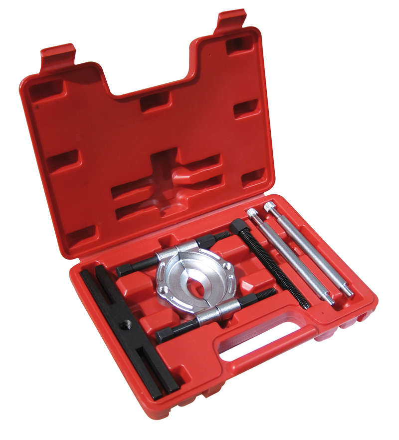 COFFRET EXTRACTEUR DE ROULEMENTS DE VILO Ã30-75
AZMOTORS
Grâce au système de tige centrale, cet extracteur permet de retirer les roulements de manière 100% symétrique
et alignée (en tirant au centre), sans endommager le vilebrequin. Cet outil peut également être utilisé dans
d`autres applications : Il convient aux roulements et pignons avec un diamètre extérieur de 30 mm à 75 mm COFFRET EXTRACTEUR DE ROULEMENTS DE VILO Ã30-75