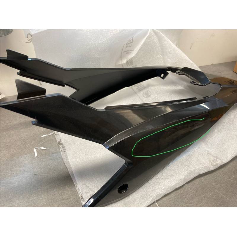 - OCCASION- GARDE-BOUE ARRIERE BLACK BETA MOTARD 50/125 - OCCASION- GARDE-BOUE ARRIERE BLACK BETA MOTARD 50/125
(micros rayures) origine BETA -DISPO