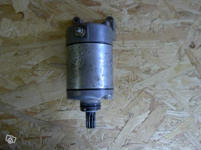 DEMARREUR FUJI SUbARU DEMARREUR FUJI SUbARU origine AZMOTORS 