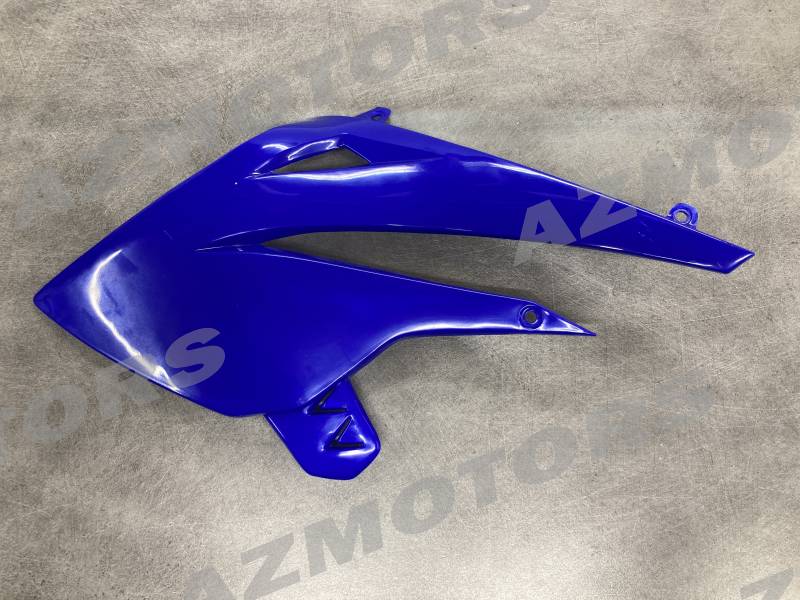 COTE RADIATEUR GAUCHE RR-BLEU-