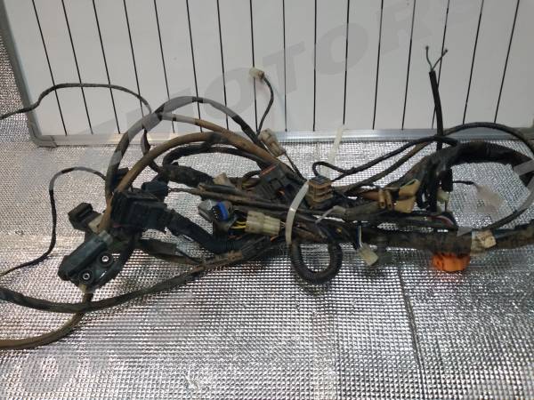 -OCCASION- FAISCEAU ELECTRIQUE KYMCO
Utiliser les pièces d origine constructeur Kymco garantit le fonctionnement optimal de votre Kymco Maxxer, CV3, Agility, AK550, X-Town ou DTX,consultez nos éclatés, microfiches et schémas de pièces pour trouver votre référence -OCCASION- FAISCEAU ELECTRIQUE KYMCO