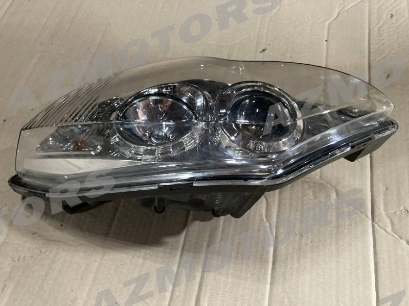 OCCASION - OPTIQUE DE PHARE GAUCHE COMPLET KYMCO MAXXER 450i EURO2 (UNE PATE DE FIXATION CASSE) OPTIQUE AVANT GAUCHE COMPLET origine KYMCO -DISPO