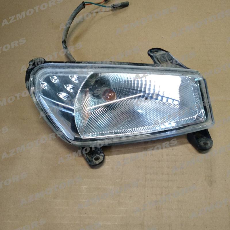 -OCCASION- CLIGNOTANT ARRIERE DROIT NU KYMCO -OCCASION- CLIGNOTANT ARRIERE DROIT NU KYMCO origine KYMCO -DISPO