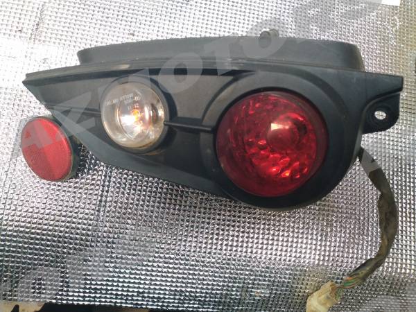 -OCCASION- FEU ARRIERE DROIT COMPLET KYMCO