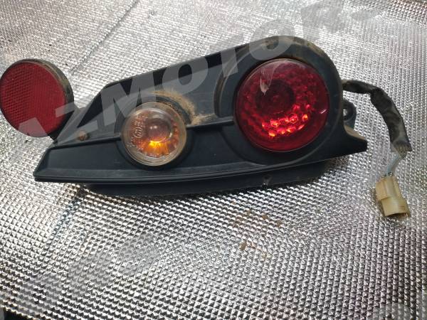 -OCCASION- FEU ARRIERE GAUCHE COMPLET KYMCO