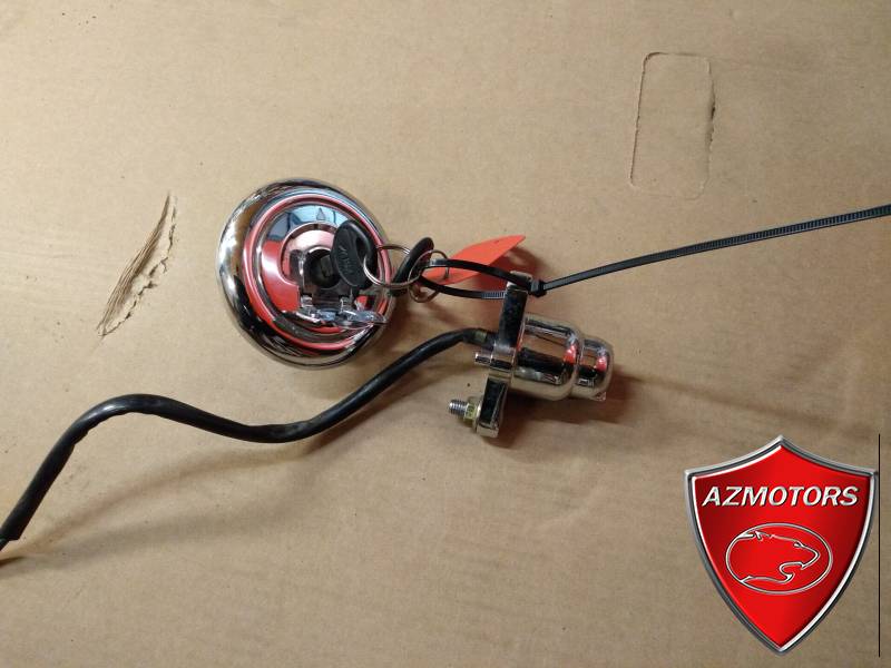ENSEMBLE SERRURE CONTACTEUR A CLEF + BOUCHON DE RESERVOIR (KYMCO) OCCASION ENSEMBLE SERRURE CONTACTEUR A CLEF + BOUCHON DE RESERVOIR
(ZING) OCCASION origine KYMCO -DISPO