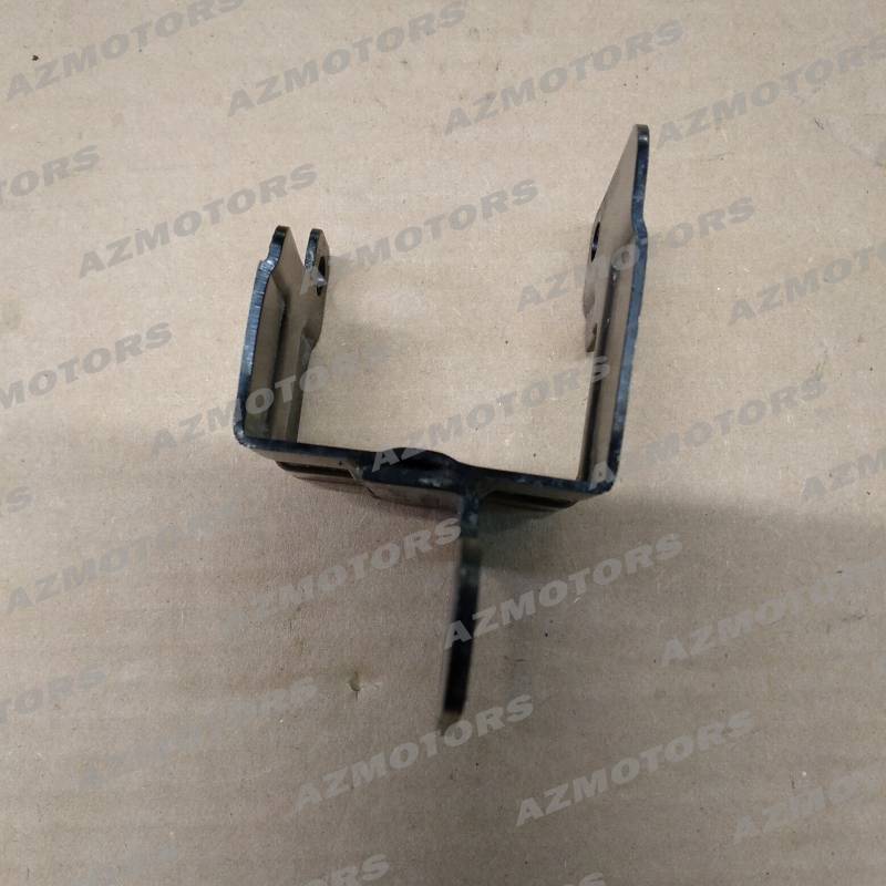-OCCASION- SUPPORT DE MAITRE CYLINDRE ARRIERE KYMCO -OCCASION- SUPPORT DE MAITRE CYLINDRE ARRIERE KYMCO origine KYMCO -DISPO