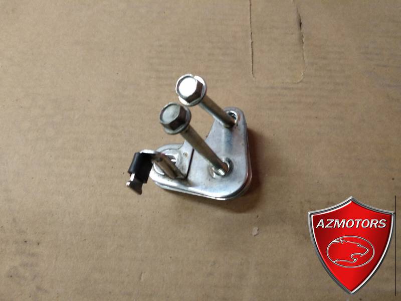 ENSEMBLE PATTE SUPPORT MOTEUR (KYMCO) OCCASION ENSEMBLE PATTE SUPPORT MOTEUR (ZING) OCCASION origine KYMCO -DISPO