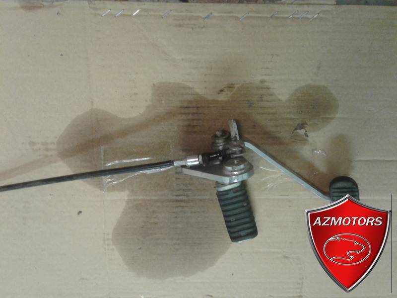 platine + cale pied + pédale de frein  platine pour hypster  origine KYMCO -DISPO