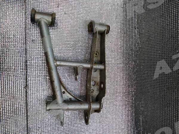 -OCCASION- BRAS DE SUSPENSION INFERIEUR ARRIERE GAUCHE (GRIS) KYMCO