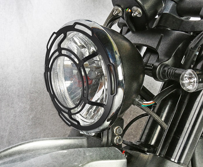 666 -GRILLE PHARE MOTO SCRAMBLER
AZMOTORS
666 -GRILLE PHARE MOTO SCRAMBLER