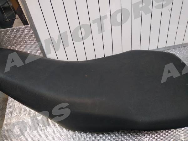 -OCCASION- SELLE KYMCO
Utiliser les pièces d origine constructeur Kymco garantit le fonctionnement optimal de votre Kymco Maxxer, CV3, Agility, AK550, X-Town ou DTX,consultez nos éclatés, microfiches et schémas de pièces pour trouver votre référence -OCCASION- SELLE KYMCO