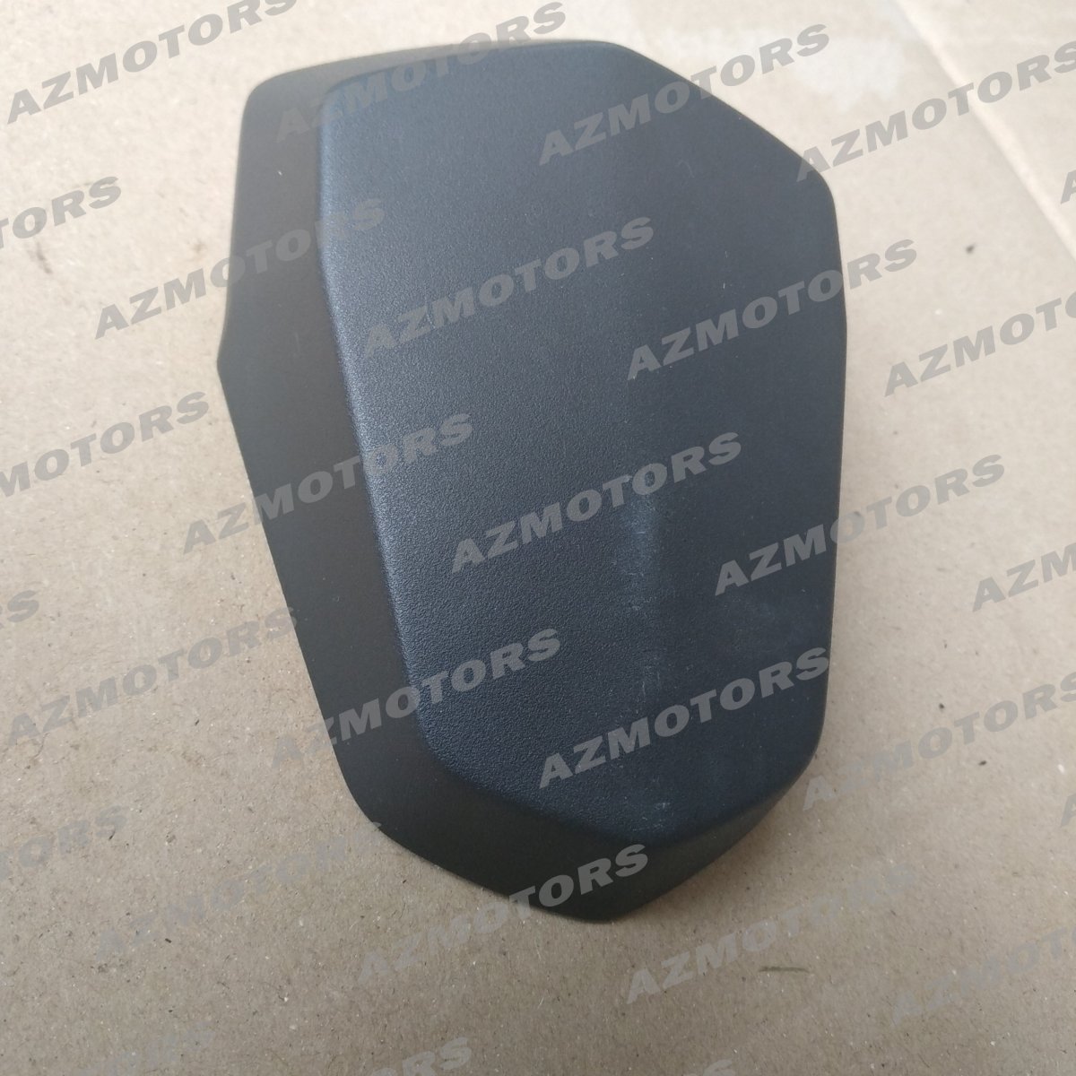 -OCCASION- COUVERCLE DU FEU D IMMATRICULATION ARRIERE - SOCO
PIECE ORIGINE SOCO ,MOTO SOCO TC/TSX/TS/TS TC MAX 85/95,TC WANDERER -OCCASION- COUVERCLE DU FEU D IMMATRICULATION ARRIERE - SOCO