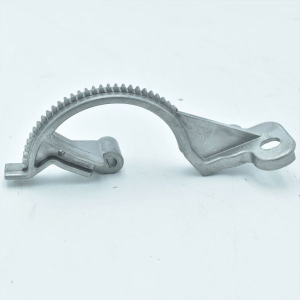 CHARNIERE DROITE TC/TCMAX 95/TSX/TCMAX 85/TS SOCO  origine  -DISPO