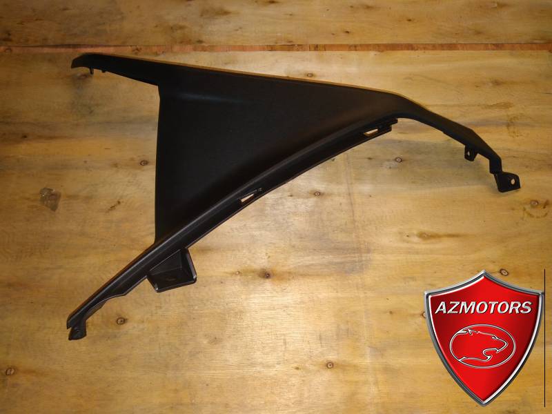 TABLIER AVANT INFERIEUR DROIT (KYMCO) OCCASION  TABLIER AVANT INFERIEUR DROIT (XCITING) OCCASION origine KYMCO -DISPO