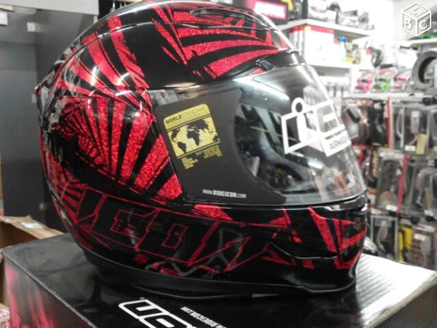 CASQUE ICON TAILLE L
info
CASQUE ICON TAILLE L