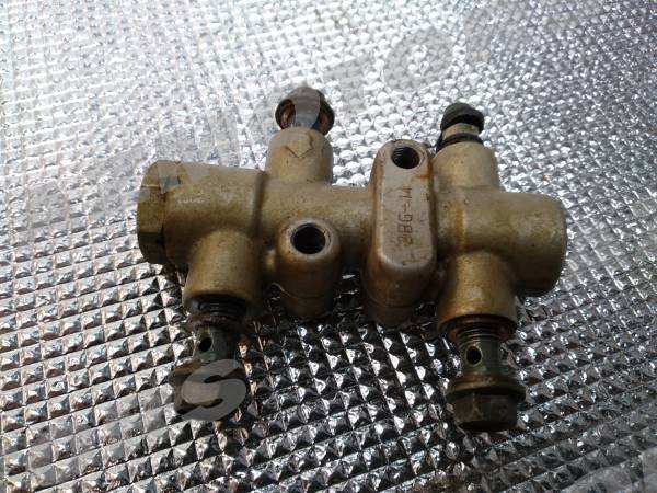 -OCCASION- REPARTITEUR FREINAGE DIAM. 24 HYTRACK HY810 4x4 EFI