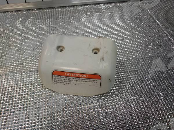 -OCCASION- CACHE GUIDON BLANC MASAI DINLI