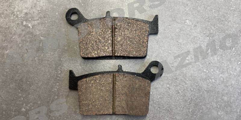 PLAQUETTES DE FREIN ARRIERE SWM  origine swm -DISPO