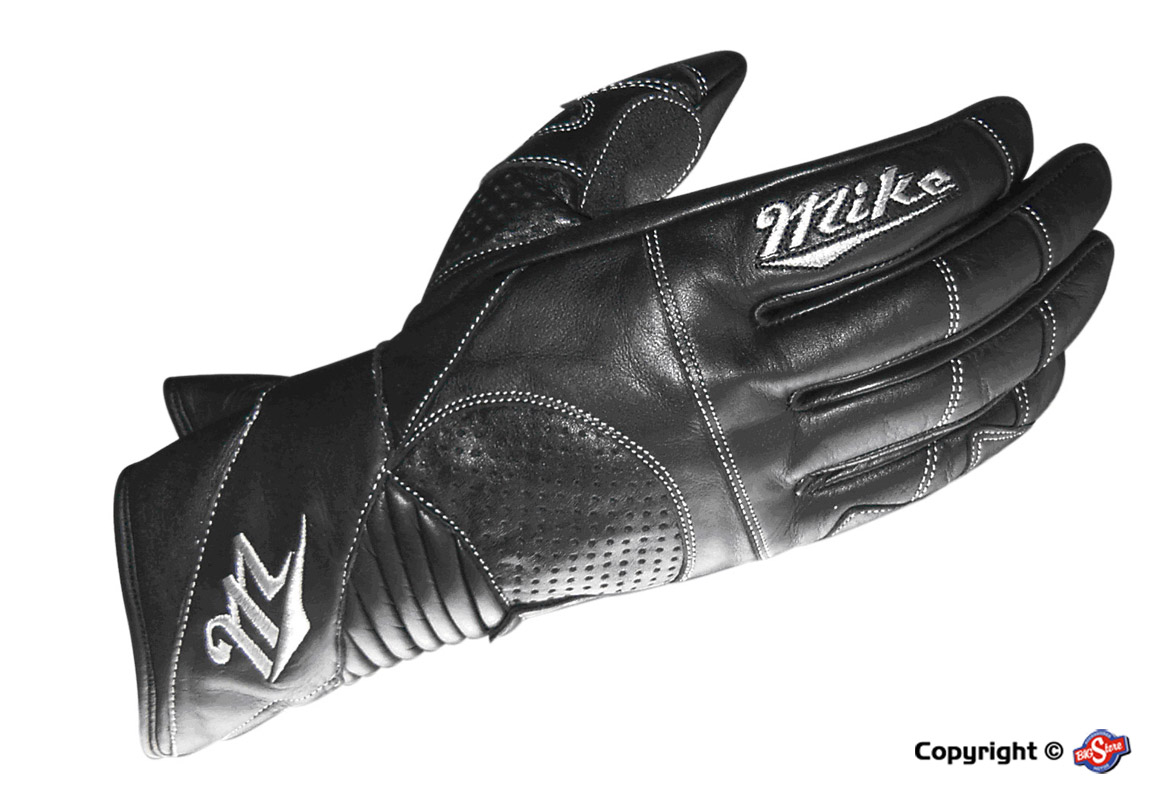 GANTS MOTO DEMI SAISON MIKE :7
info
GANTS DEMI-SAISON
Gants en cuir pleine fleur.
Cuir perforé sur le poing et le pouce.
Grip entre pouce et index.
Soufflet d`aisance poignet.
Doublure coton.
Utilisation :
Sportive : * * * *
Long trajet : * * *
Urbain : * * * * *
Indice thermique : * GANTS MOTO DEMI SAISON MIKE :7