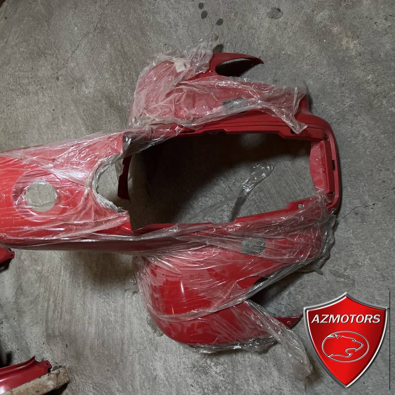 OCCASION - CARROSSERIE AVANT ROUGE HY300