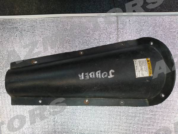 -OCCASION- CACHE PLASTIC CENTRAL HYTRACK JOBBER 300 4x2/4x4
-OCCASION- CACHE PLASTIC CENTRAL HYTRACK JOBBER 300 4x2/4x4