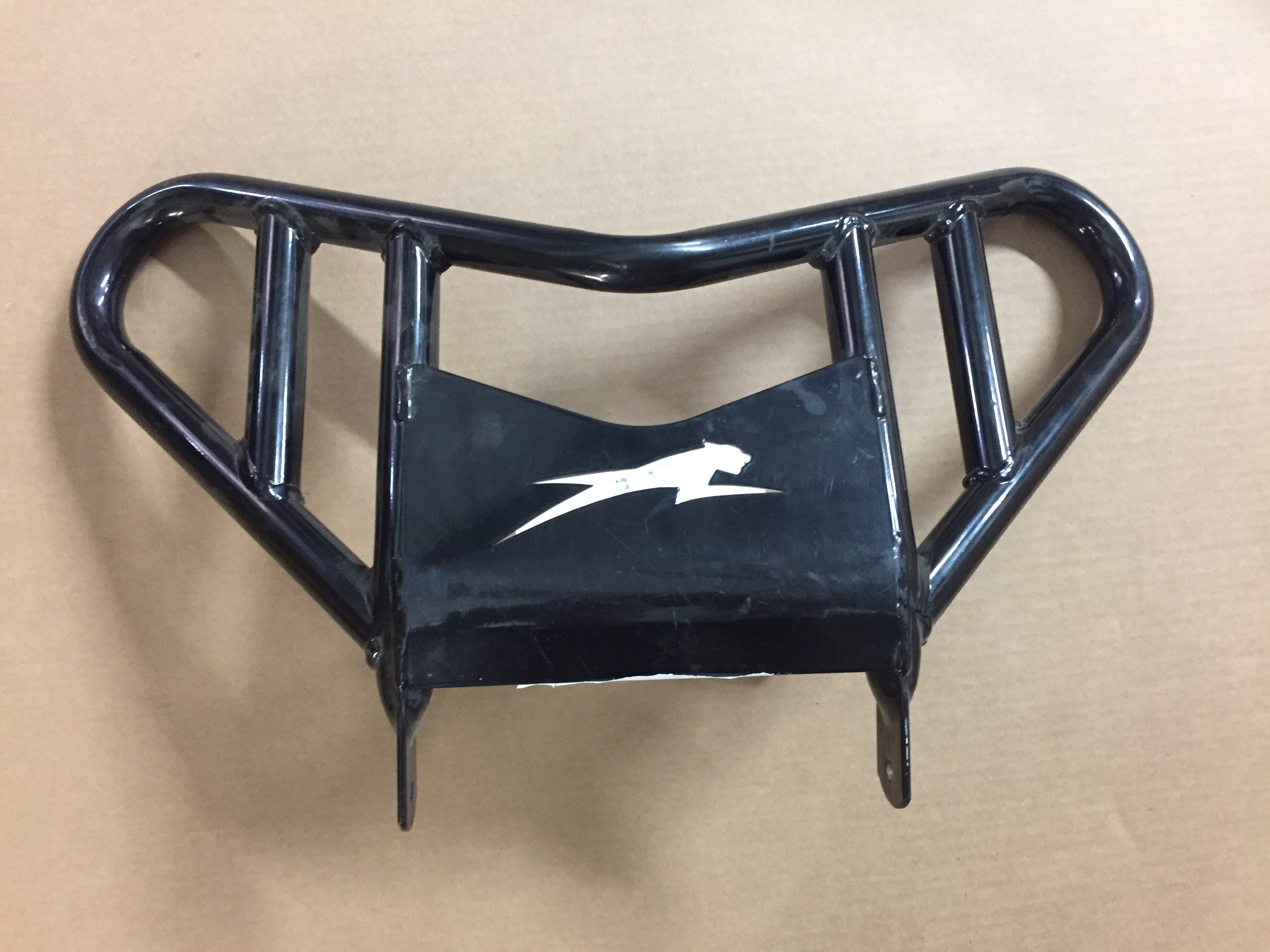 Bumper avant noir KYMCO 400/450 MAXXER 