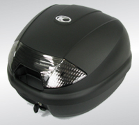 TOP CASE 30L KYMCO NOIR NH001SA + DOSSERET (Assembles) KYMCO KA-01-0603 - TOP CASE 30L KYMCO NOIR NH001SA + DOSSERET (Assemblés ) origine KYMCO -DISPO