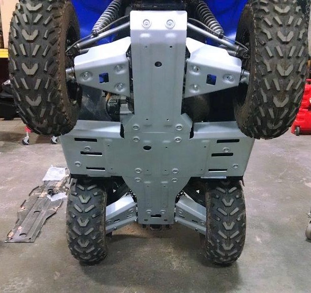 SET COMPLET DE PROTECTION ALU MXU 550 ET 700 JUSQUE 2018 KYMCO KA-01-0619 -PROTECTION DE CHASSIS / MARCHE PIEDS & TRIANGLE AV / AR ALU MXU 500 / 550 / 700 origine KYMCO -DISPO