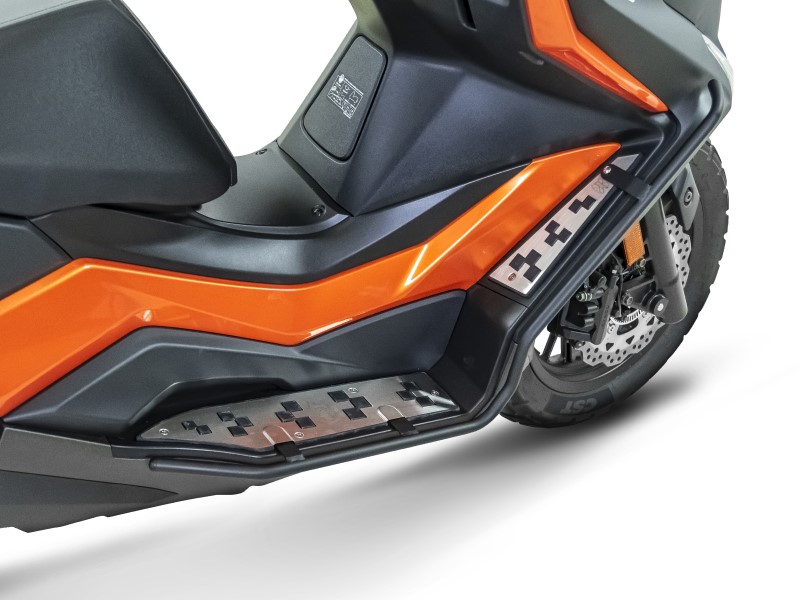 PLATINES REPOSE PIED FRONTAUX   DT-X360 KYMCO PLATINES REPOSE PIED FRONTAUX DT-X360 origine KYMCO -DISPO
