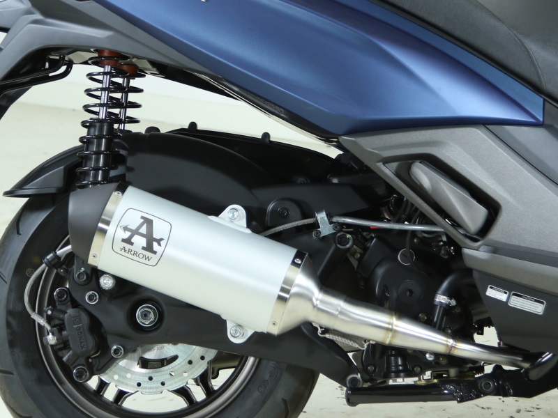 LIGNE D ECHAPPEMENT ARROW ALU HOMOLOGUEE EURO5 DOWNTOWN & X-TOWN 125  KYMCO LIGNE D ECHAPPEMENT ARROW ALU HOMOLOGUEE EURO5 DOWNTOWN & X-TOWN 125 origine KYMCO -DISPO