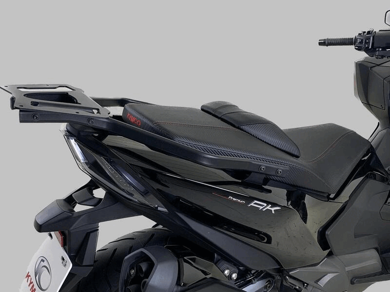 SUPPORT DE TOP CASE GIVI ACIER NOIR AK550 PREMIUM  KYMCO SUPPORT DE TOP CASE GIVI ACIER NOIR AK550 PREMIUM origine KYMCO -DISPO