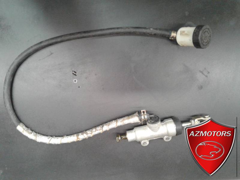 Maître cylindre arriere pour
HY265
HY300
HY320
HY400
Maître cylindre arriere pour
HY265
HY300
HY320
HY400