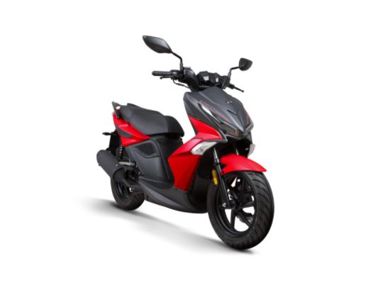 SCOOTER KYMCO SUPER 8 50 R E5 ROUGE BRILLANT SCOOTER KYMCO SUPER 8 50 R E5 ROUGE BRILLANT
(hors frais de mise en route et d immatriculation) origine KYMCO 