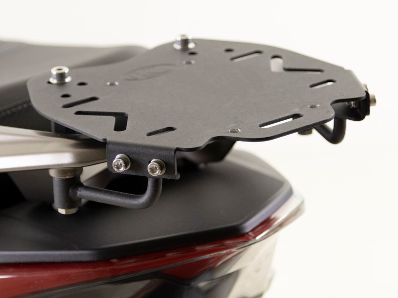 SUPPORT DE TOP CASE X-TOWN CT 125 KYMCO SUPPORT DE TOP CASE X-TOWN CT 125 KYMCO origine KYMCO -DISPO