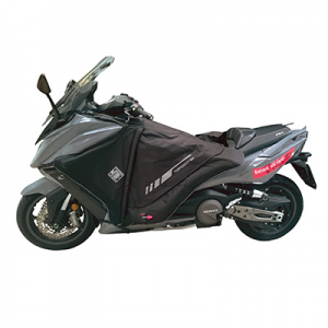 TABLIER COUVRE JAMBE TUCANO POUR KYMCO 550 AK 2017>
(R187PRO-X) (TERMOSCUD 4 SEASON SYSTEM)