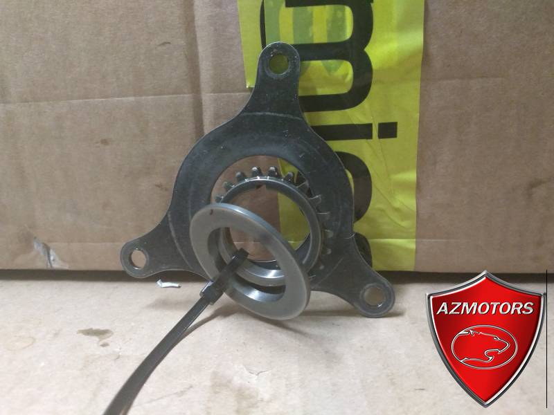 PIGNON DE POMPE A EAU + PLAQUE DE MAINTIEN (TGB) OCCASION