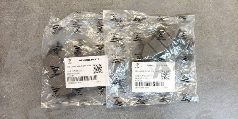 KIT DE JEUX DE PLAQUETTES DE FREINS(1 AV + 1 AR) VOGE 125R /300DS  origine  -DISPO
