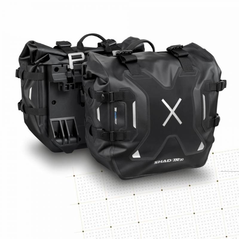 SACOCHES SHAD ÉTANCHES TERRA TR30 Capacité : 30 litres chacune - 1 casque jet.
Compatible avec le SYSTÈME 3P (Breveté) et le Système 4P
 origine VOGE -DISPO