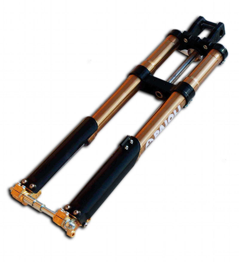 Fourche Paioli 755 mm pour type KLX
Fourche PAIOLI longueur755 mm pour CRF big mini, kit complet avec tés alu CNC,pontets alu CNC, axe de roue, plastiques de protection UFO, visserie ETC... monte sur tous les modèles du marché