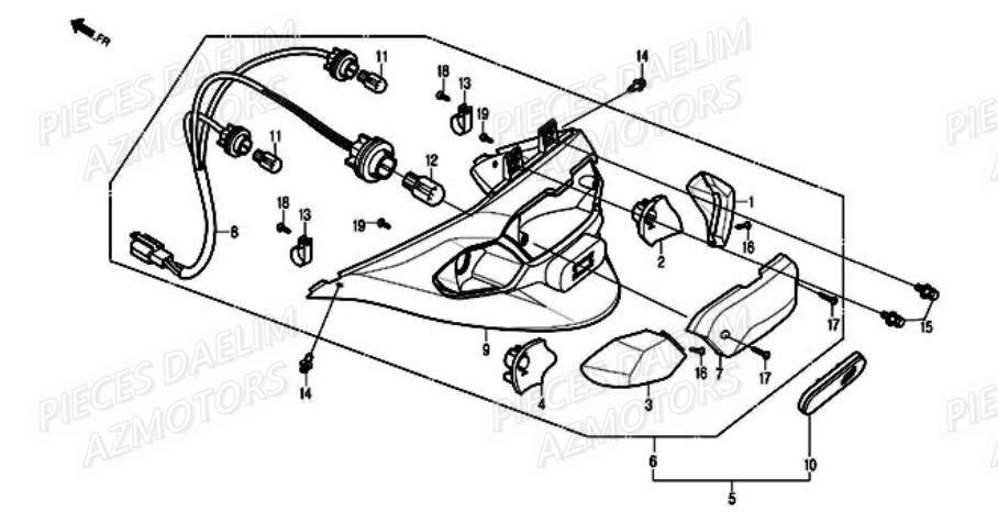 FEU ARRIERE DAELIM A FOUR 50CC 06